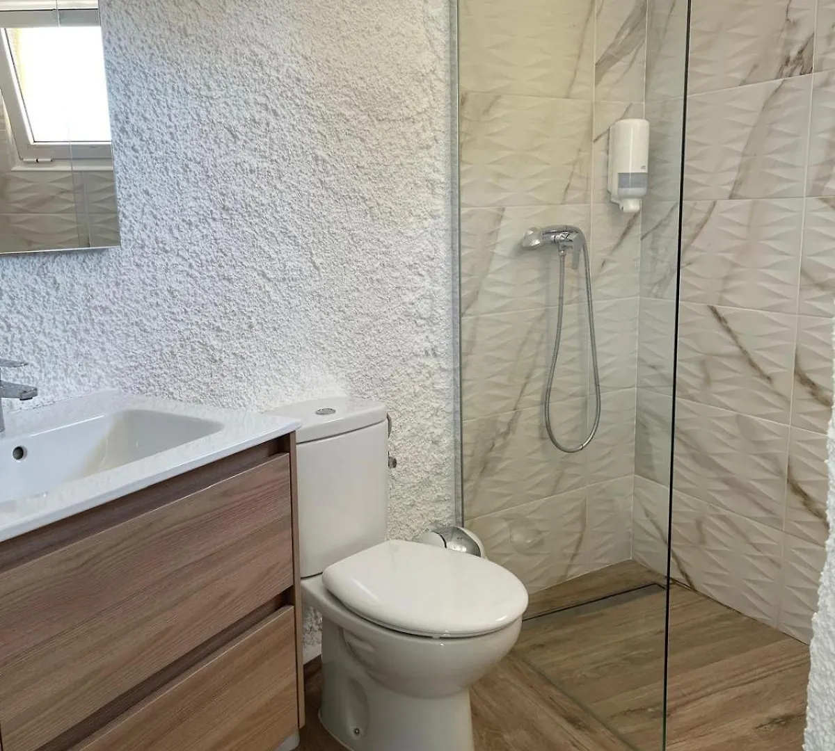 Hotel Rural Los Caracoles Фрихилиана Летний дом