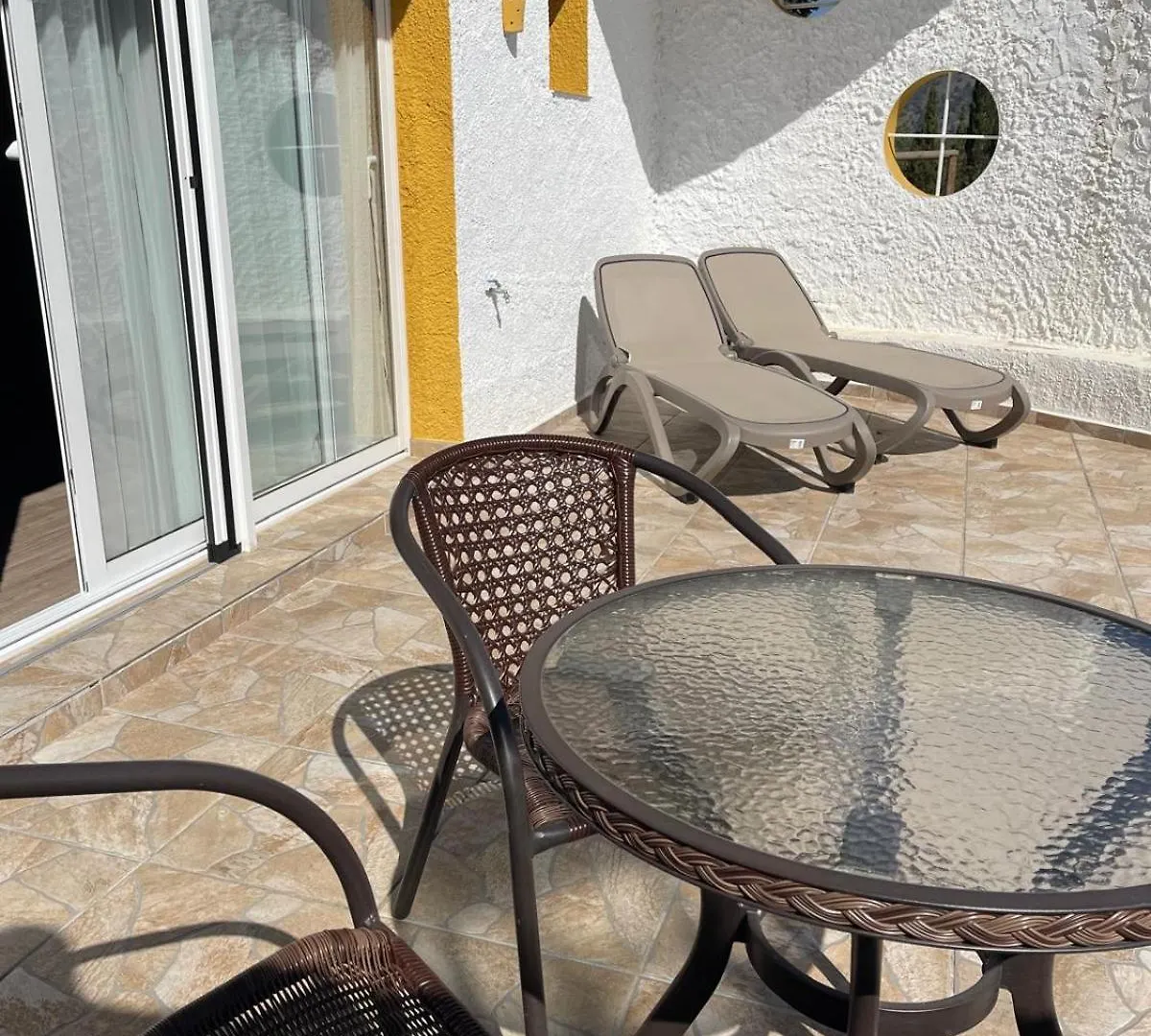 Hotel Rural Los Caracoles Фрихилиана